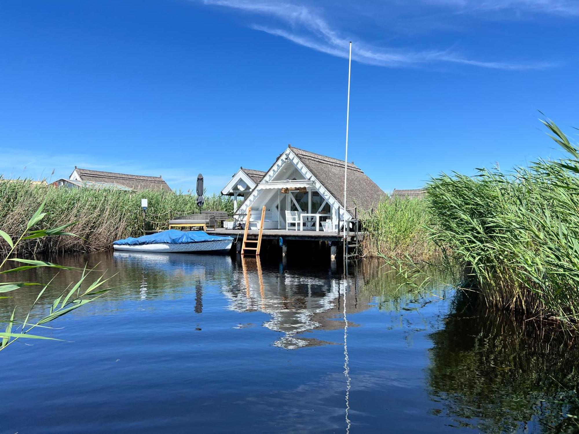 רוסט Seehuette Neusiedlersee - Seehaus Inklusive Elektroboot מראה חיצוני תמונה