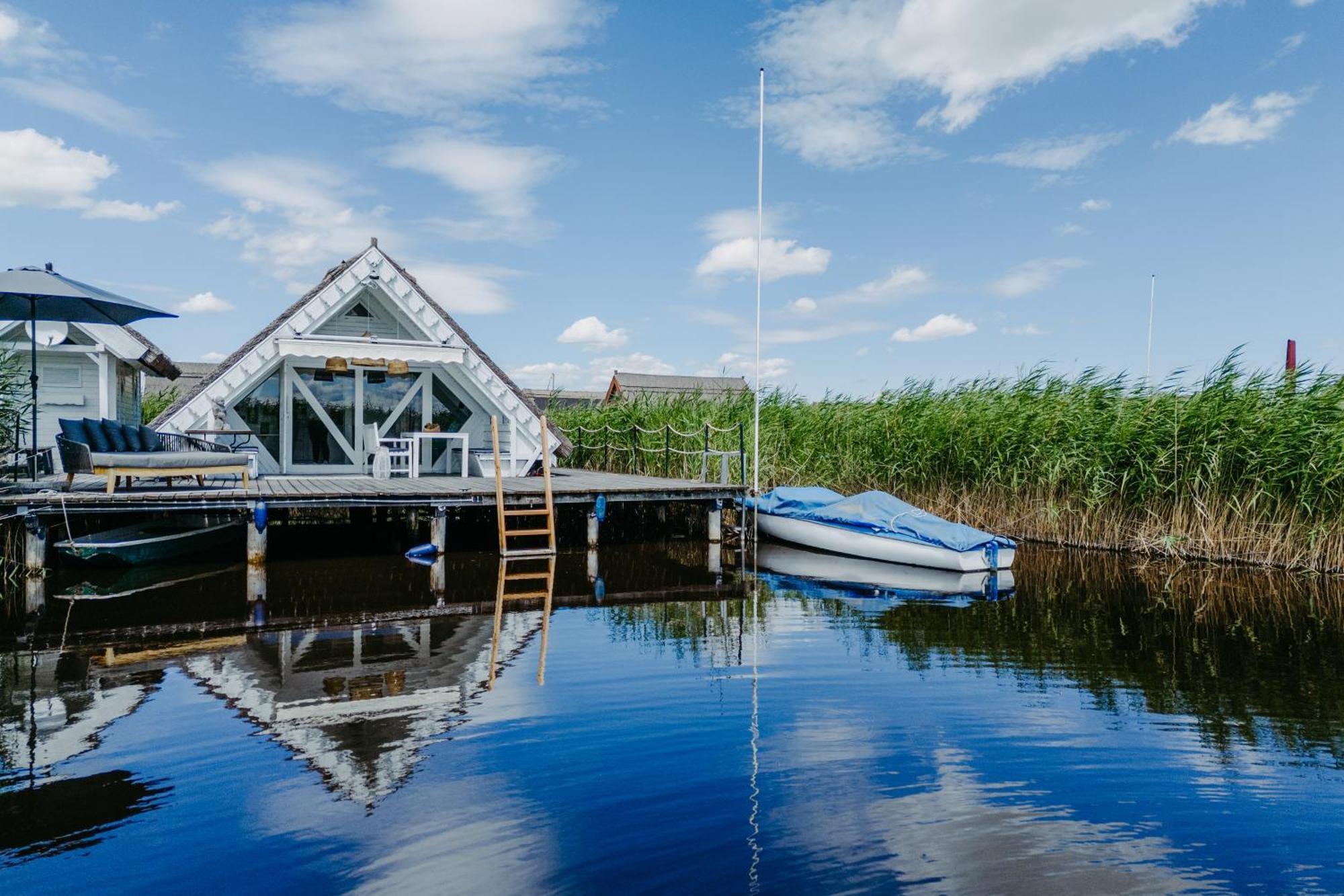 רוסט Seehuette Neusiedlersee - Seehaus Inklusive Elektroboot מראה חיצוני תמונה